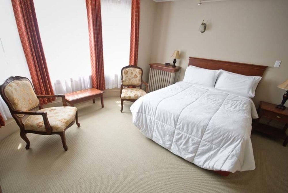 The Sonata Inn Шарлоттаун Экстерьер фото
